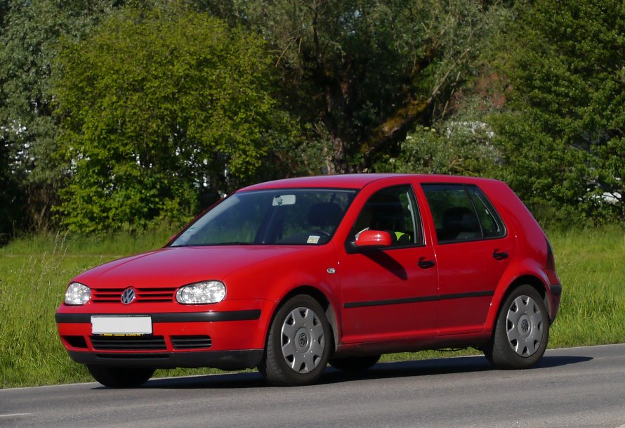Гольф 4 1998 красный