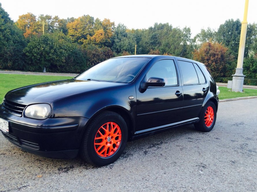 Golf 4 черный