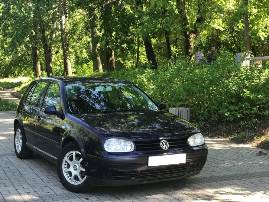 Фольксваген Golf, 2001