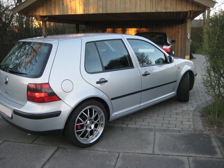 VW Golf 4 1999