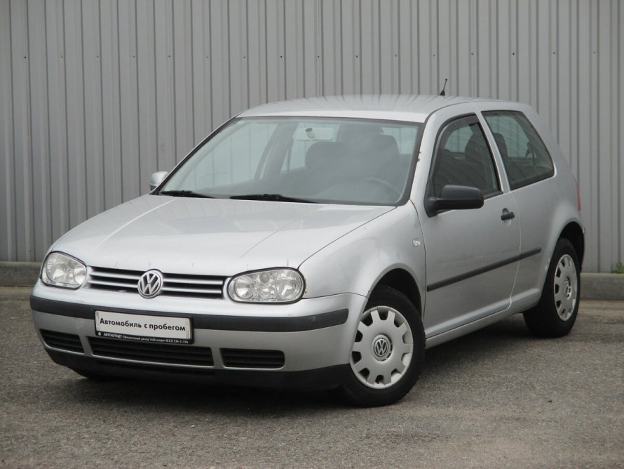 VW Golf 4, 2001