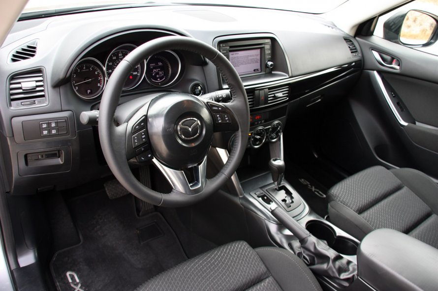 Mazda CX-5 2013 салон