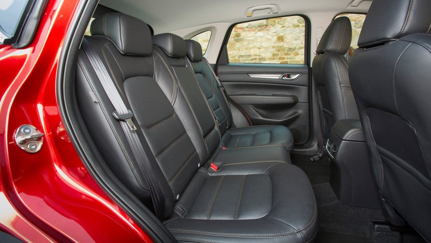 Mazda CX 5 2020 салон