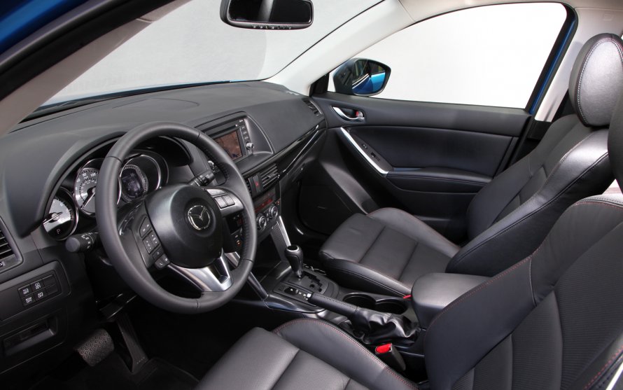 Mazda CX 5 2015 салон