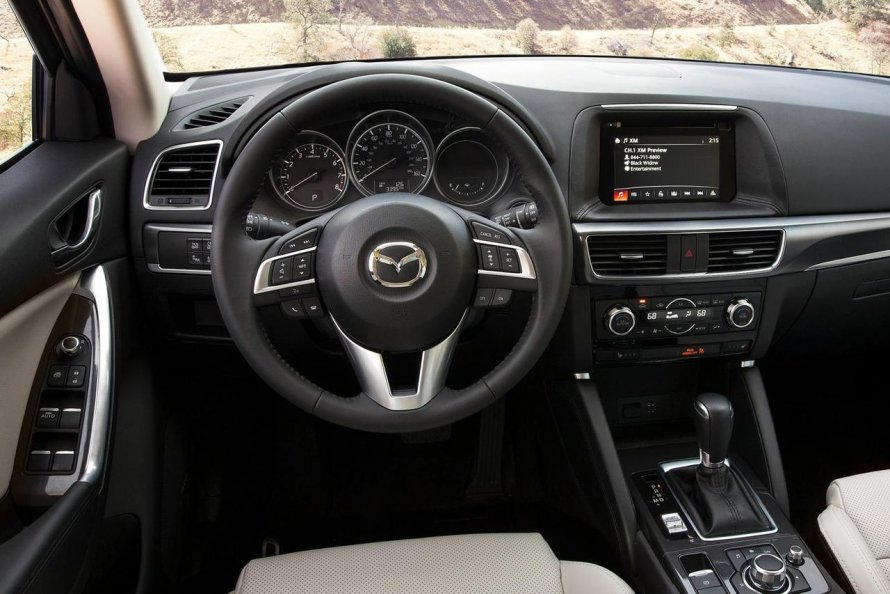 Mazda CX-5 2016 салон