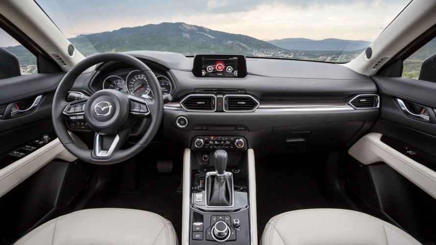 Mazda CX 5 2017 салон