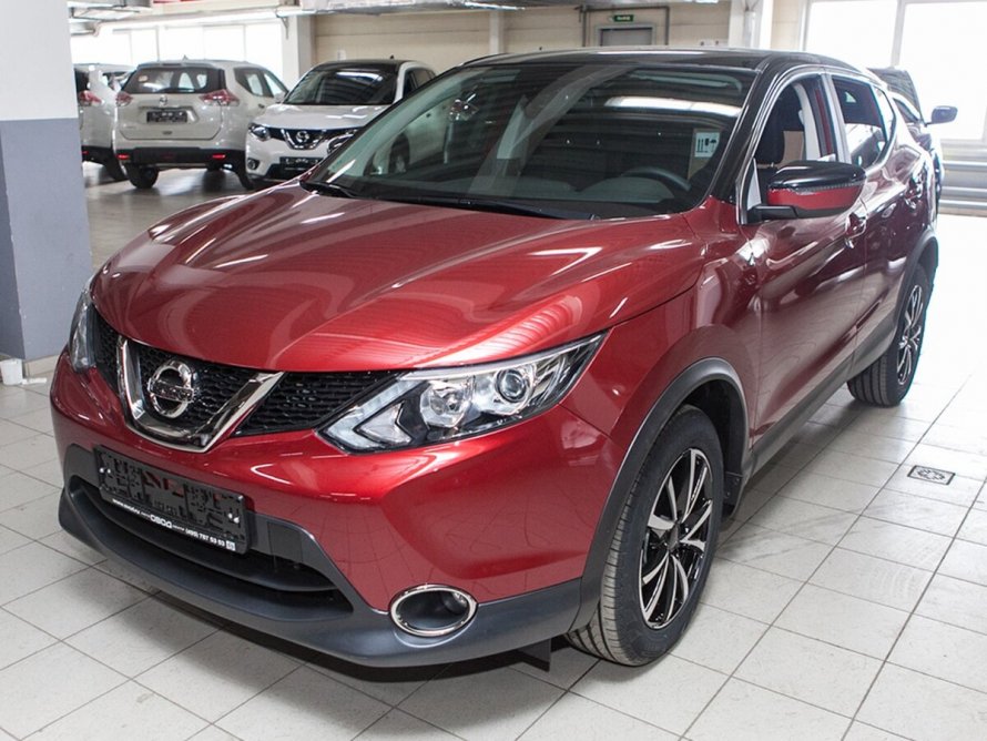 Nissan Qashqai 2017 красный