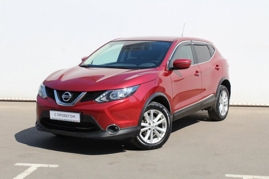 Nissan Qashqai 2017 красный