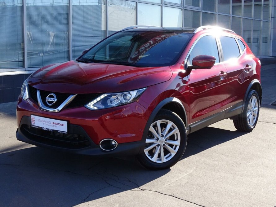 Nissan Qashqai 2017 красный