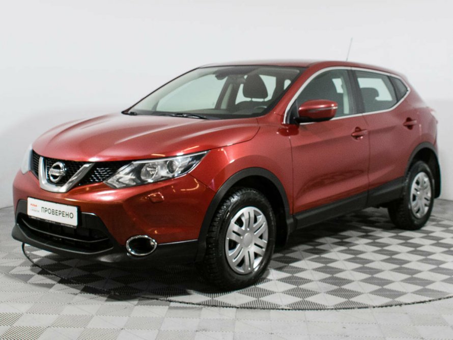 Nissan Qashqai красный 2014