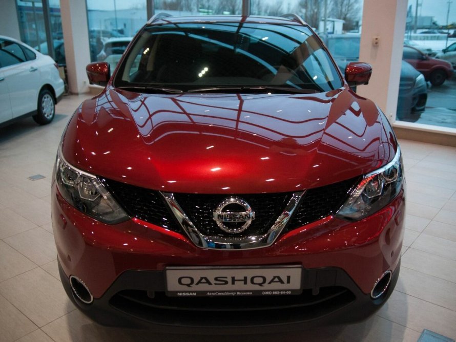 Nissan Qashqai 2017 красный