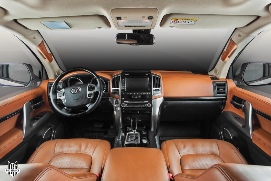 Toyota Prado 150 салон