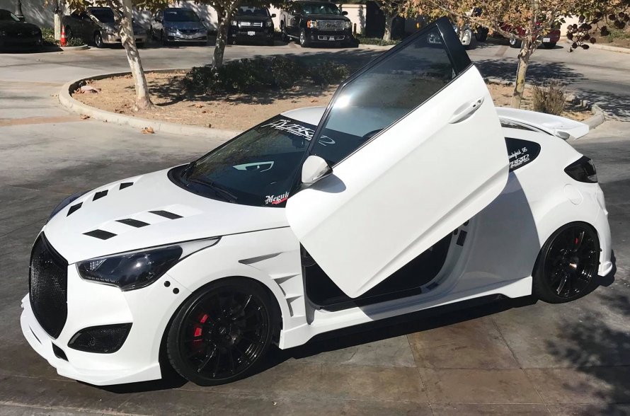 Тюнингованный Hyundai Veloster
