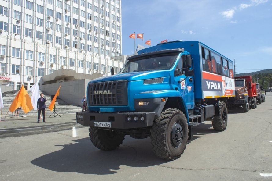 УРАЛАЗ Уральский автомобильный завод