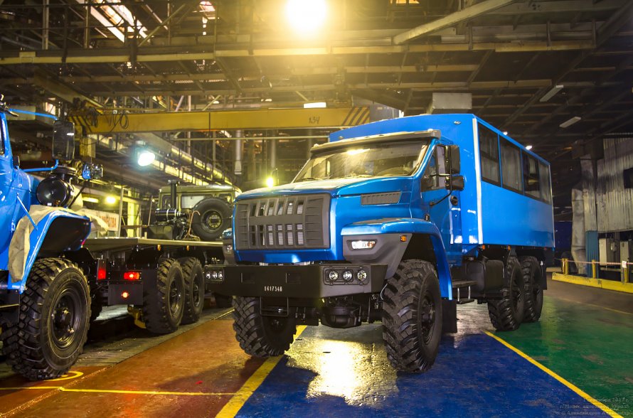 УРАЛАЗ Уральский автомобильный завод