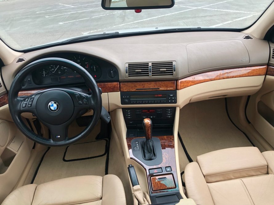 BMW 5 e39 530i
