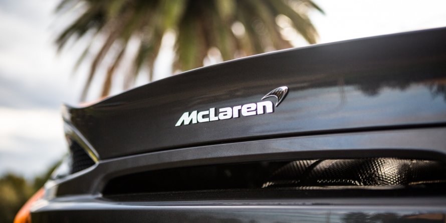 MCLAREN шильдик
