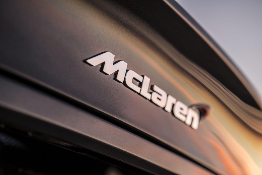 Maclaren шильдик p1