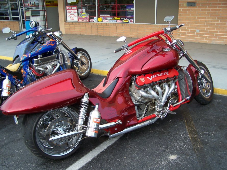 Мотоцикл Boss Hoss v8