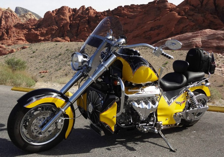 Мотоцикл Boss Hoss v8
