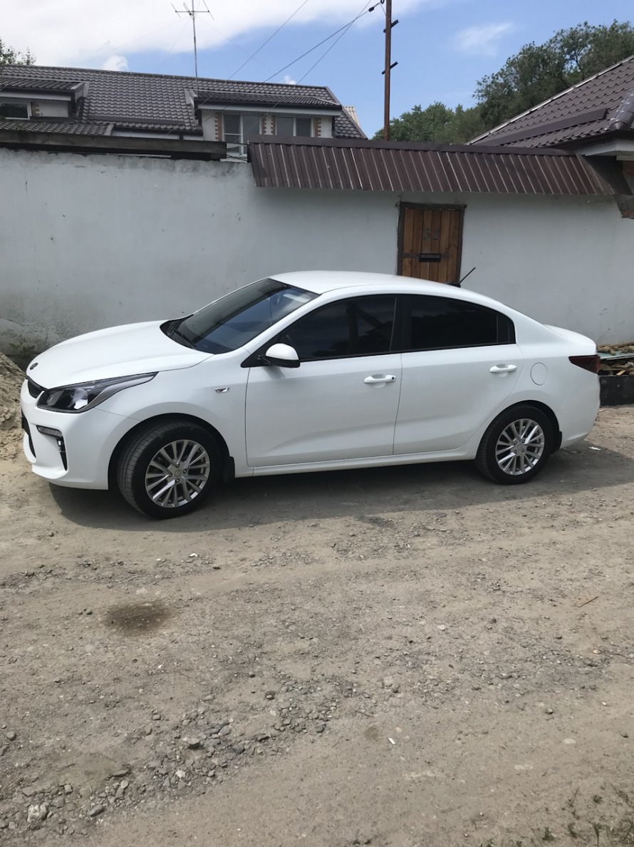 Kia Rio 4 r17