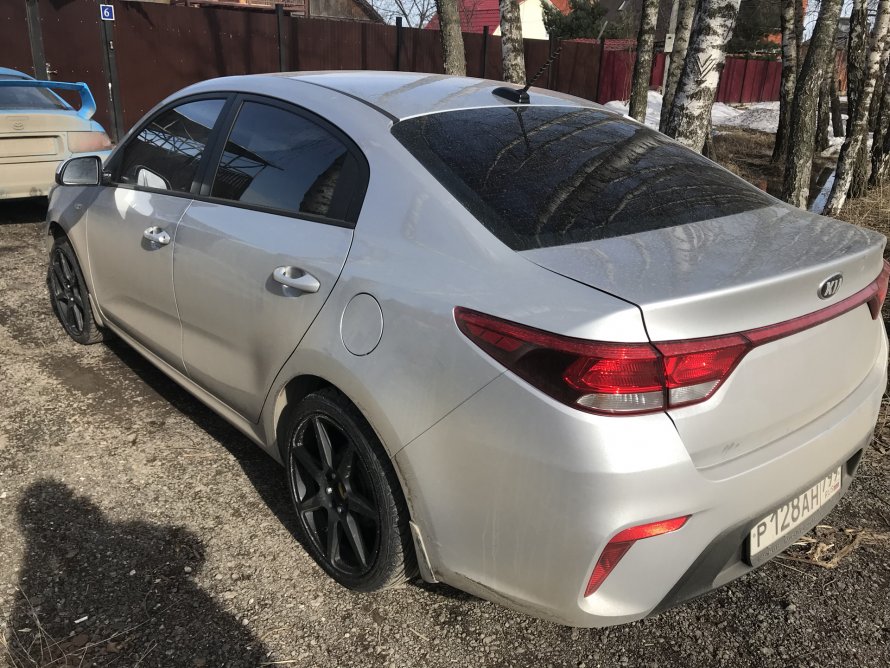 Kia Rio r17