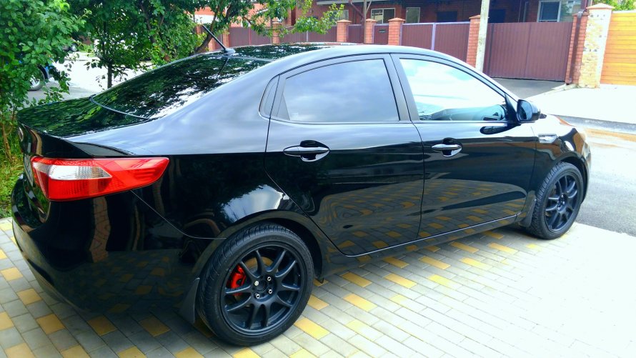Kia Rio 4 r17