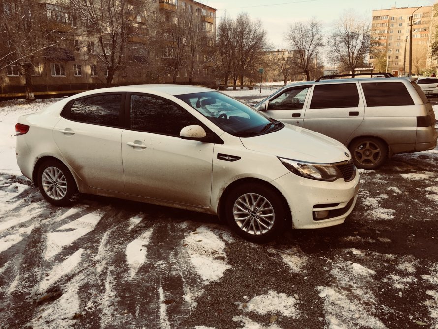 Kia Rio 3 r15
