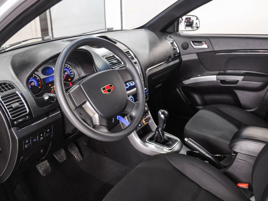 Geely Emgrand ec7