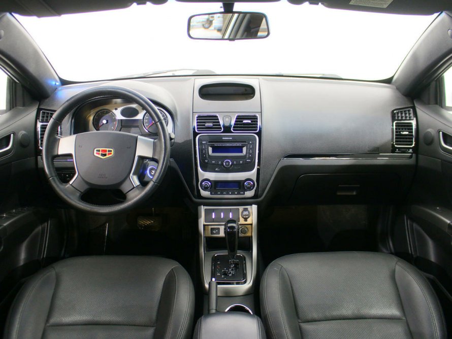 Geely Emgrand 7
