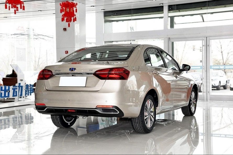 Geely Emgrand 7 новый