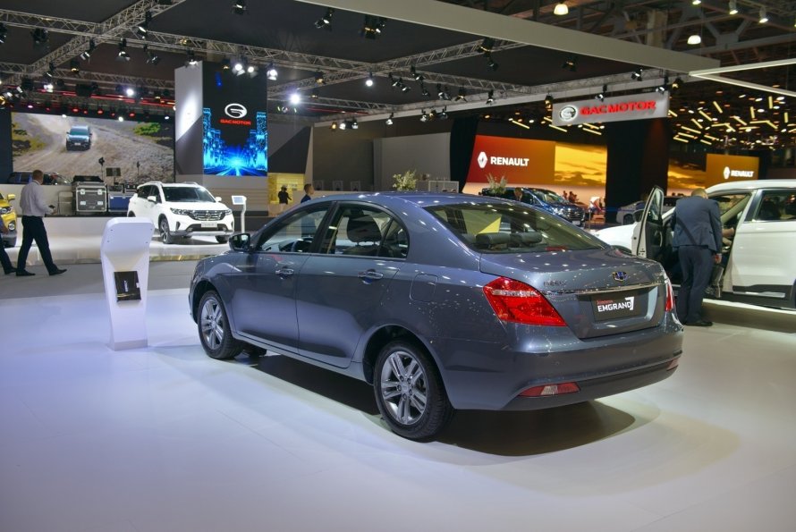 Geely 7
