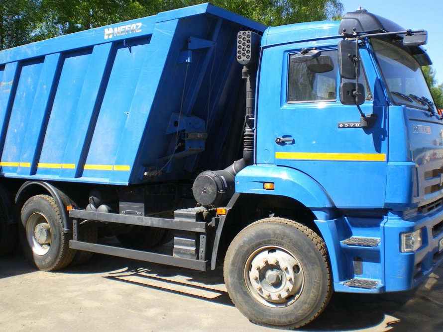 КАМАЗ-65201 (8х4)