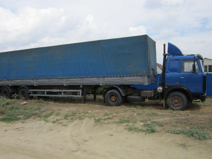 МАЗ 5432 С полуприцепом МАЗ 93866