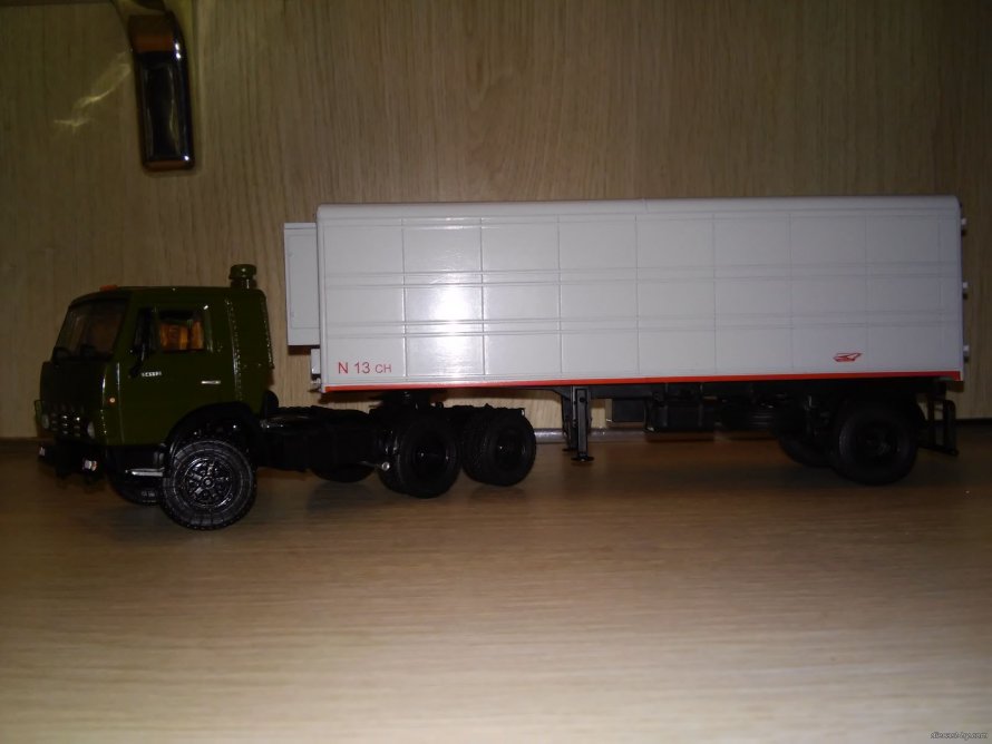 Алка 13 1/43 от ПАО КАМАЗ доработки модели