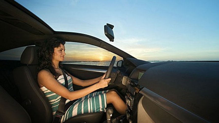 Opel Astra с панорамной крышей