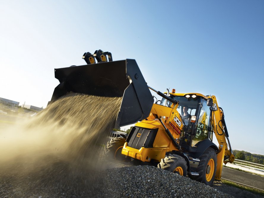 JCB 3cx грузит