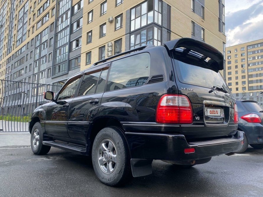 Lexus ЛХ 470