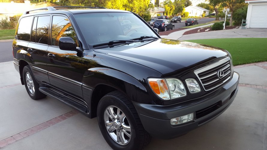 Lexus ЛХ 470