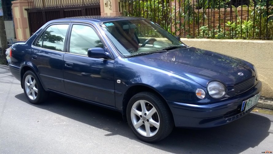 Тойота Corolla 1999