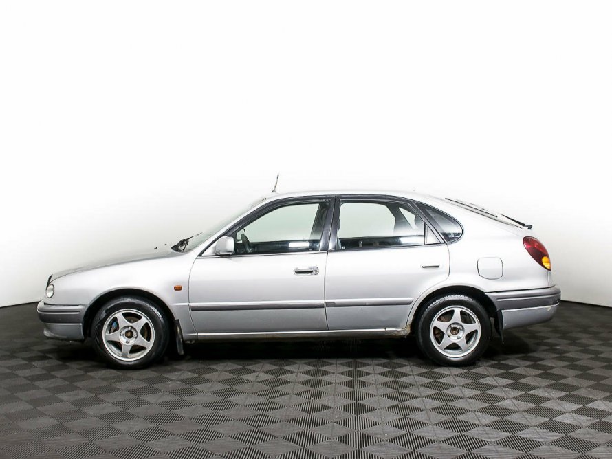 Toyota Corolla 1999