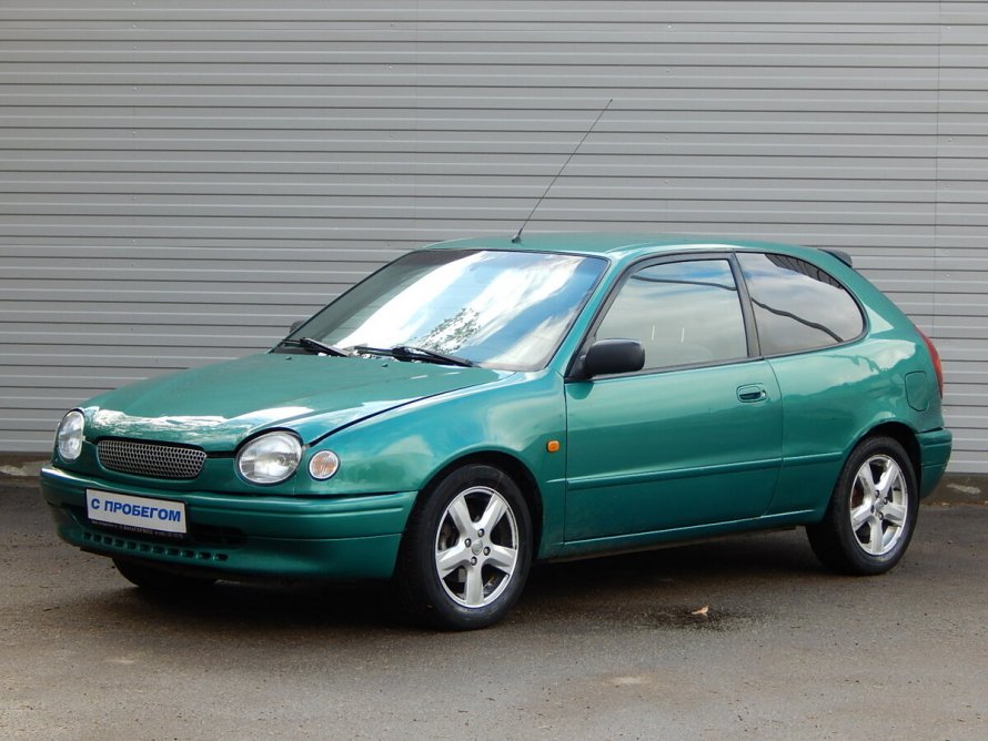 Toyota Corolla ae111 gt