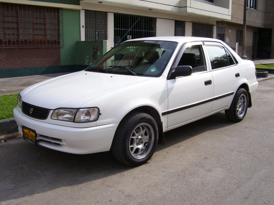 Toyota Corolla 1999