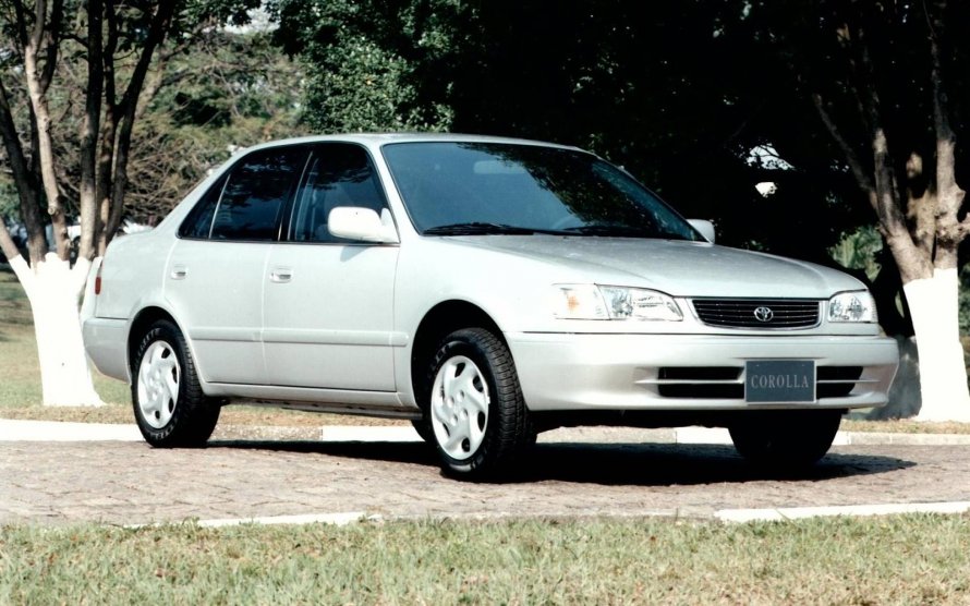 Toyota Corolla 1999 седан