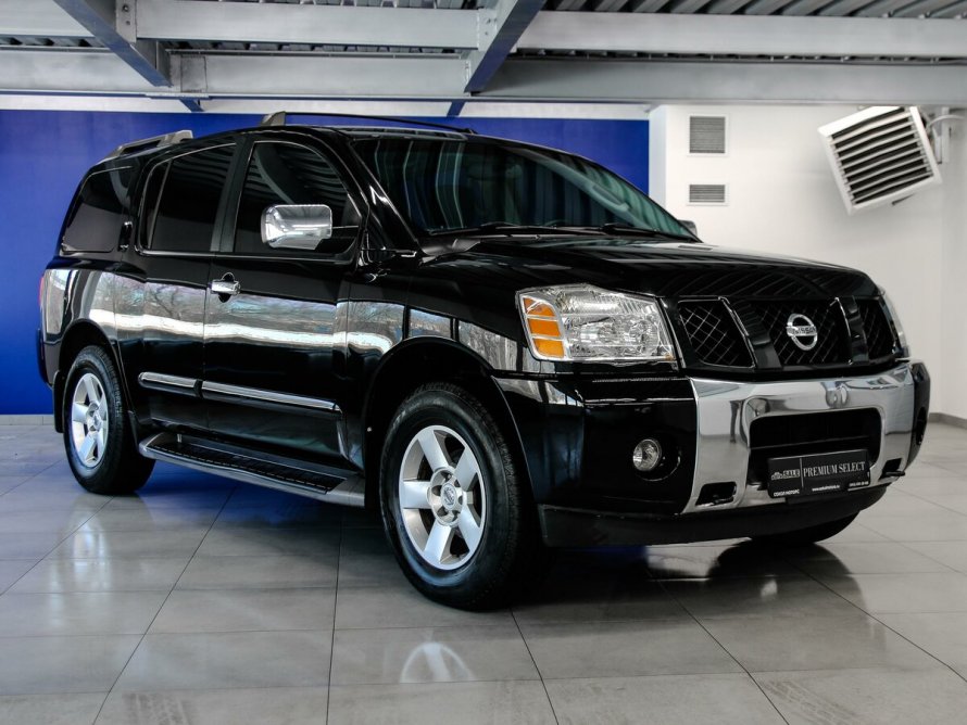 Nissan Armada i