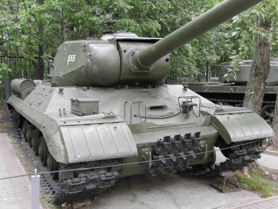 Советский тяжёлый танк ИС-2