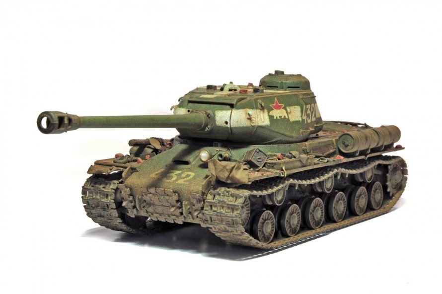 Советский танк ИС-2