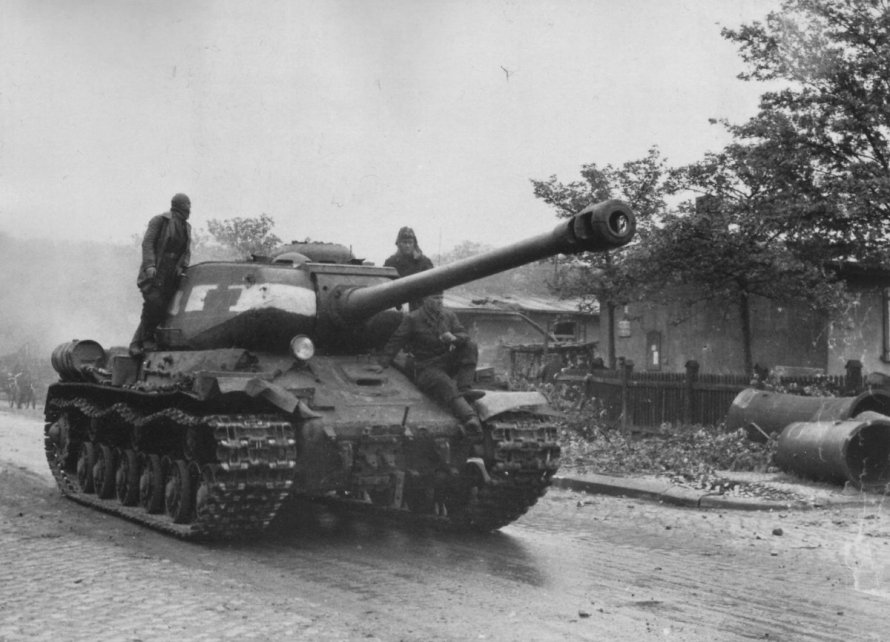 Танк ИС 2 1944