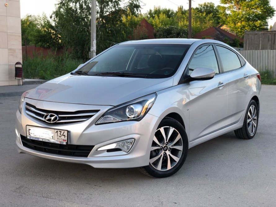 Hyundai Solaris 1 Рестайлинг серебристый