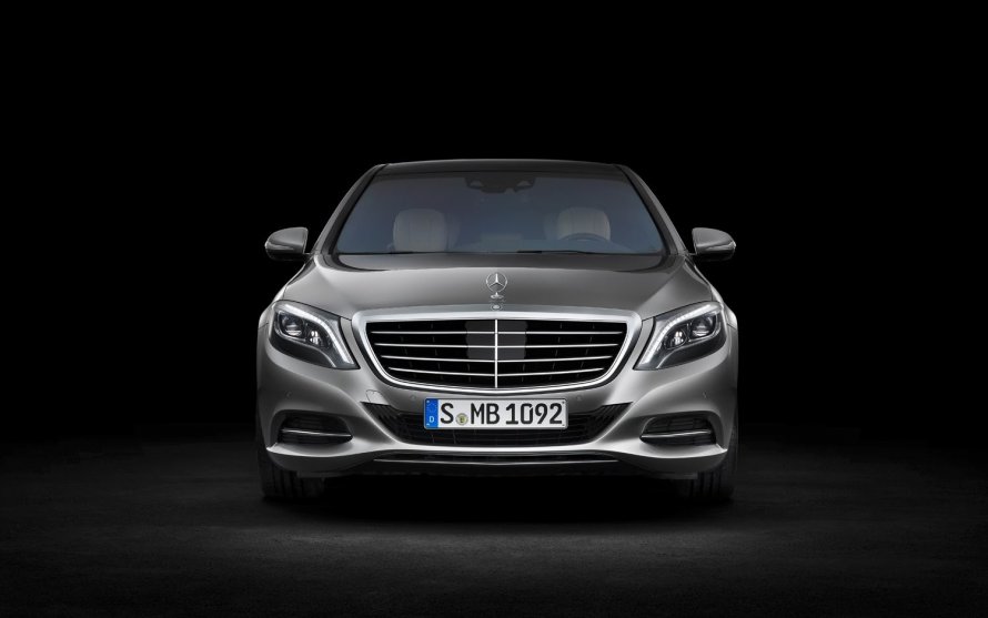 Mercedes Benz 222